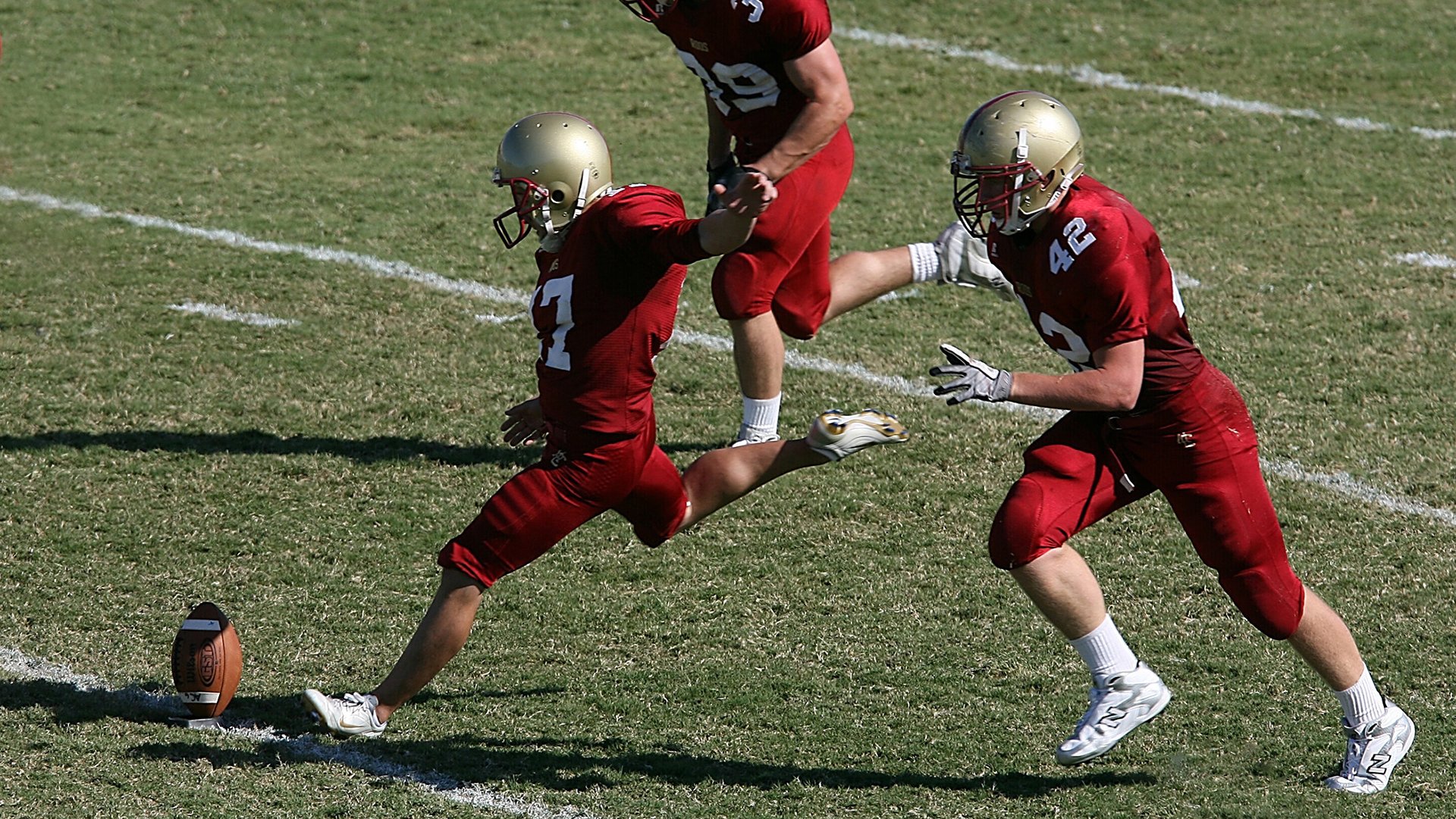 中国花样游泳队世锦赛摘金 创历史最佳战绩