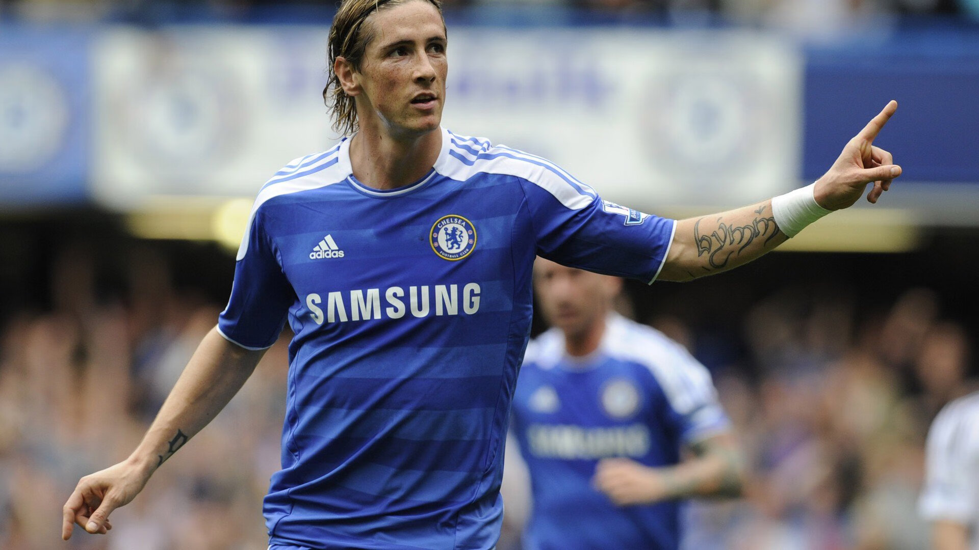 世界杯激战正酣,豪门对决引爆全球热潮,新星闪耀改写足坛格局