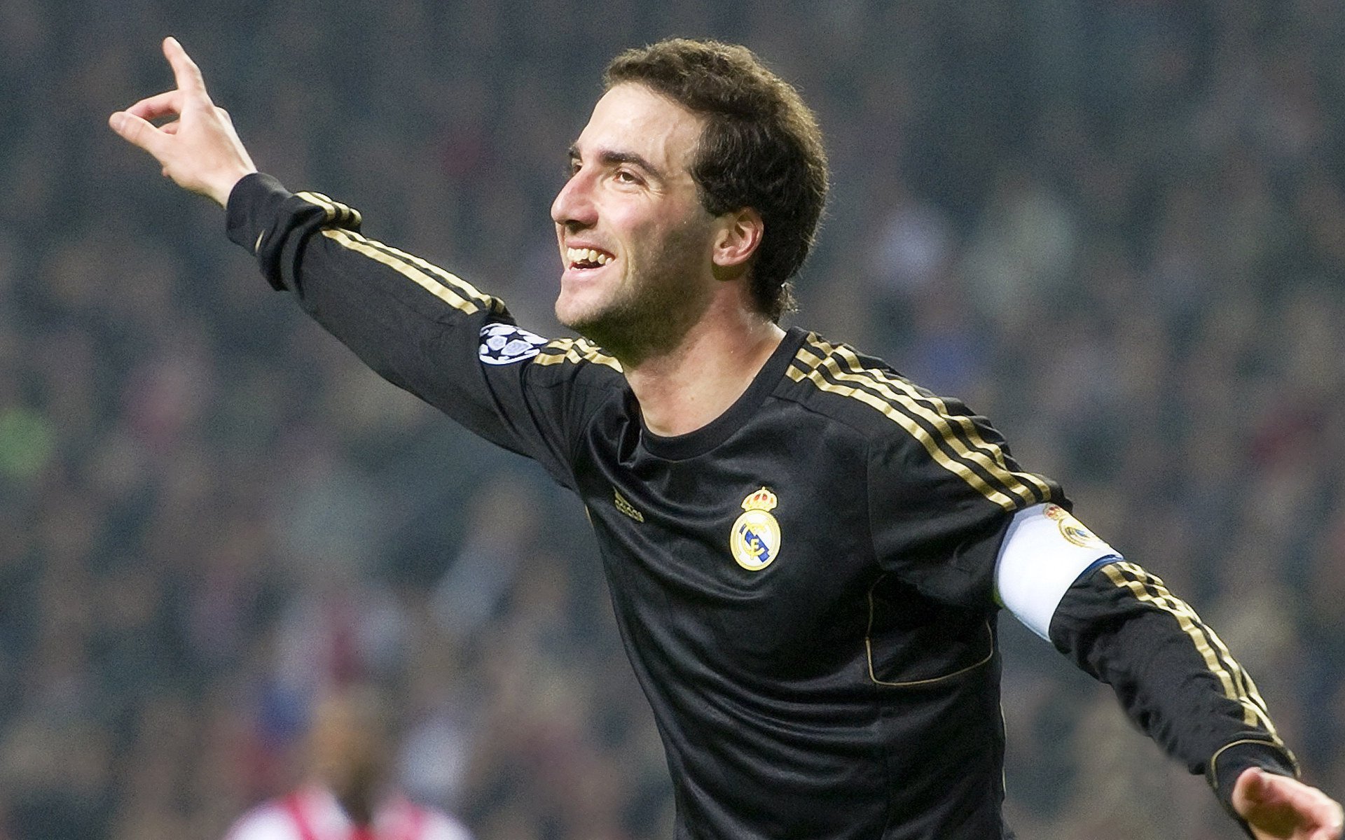 2026世界杯预选赛激战正酣,亚洲区黑马崛起,欧洲豪门遭遇挑战